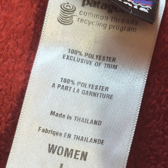 Patagonia Red Teddy Jacket Cozy Warmth and Style - Picture 9 of 9